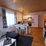 Griass Eich Ski-to-door By Isa Badkleinkirchheim Apartman