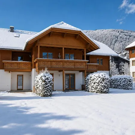 Griass Eich Ski-to-door Apartman *