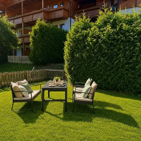 Griass Eich Ski-to-door Apartman Bad Kleinkirchheim