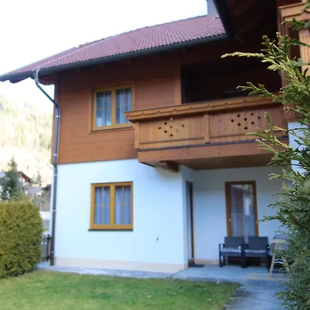 Griass Eich Ski-to-door